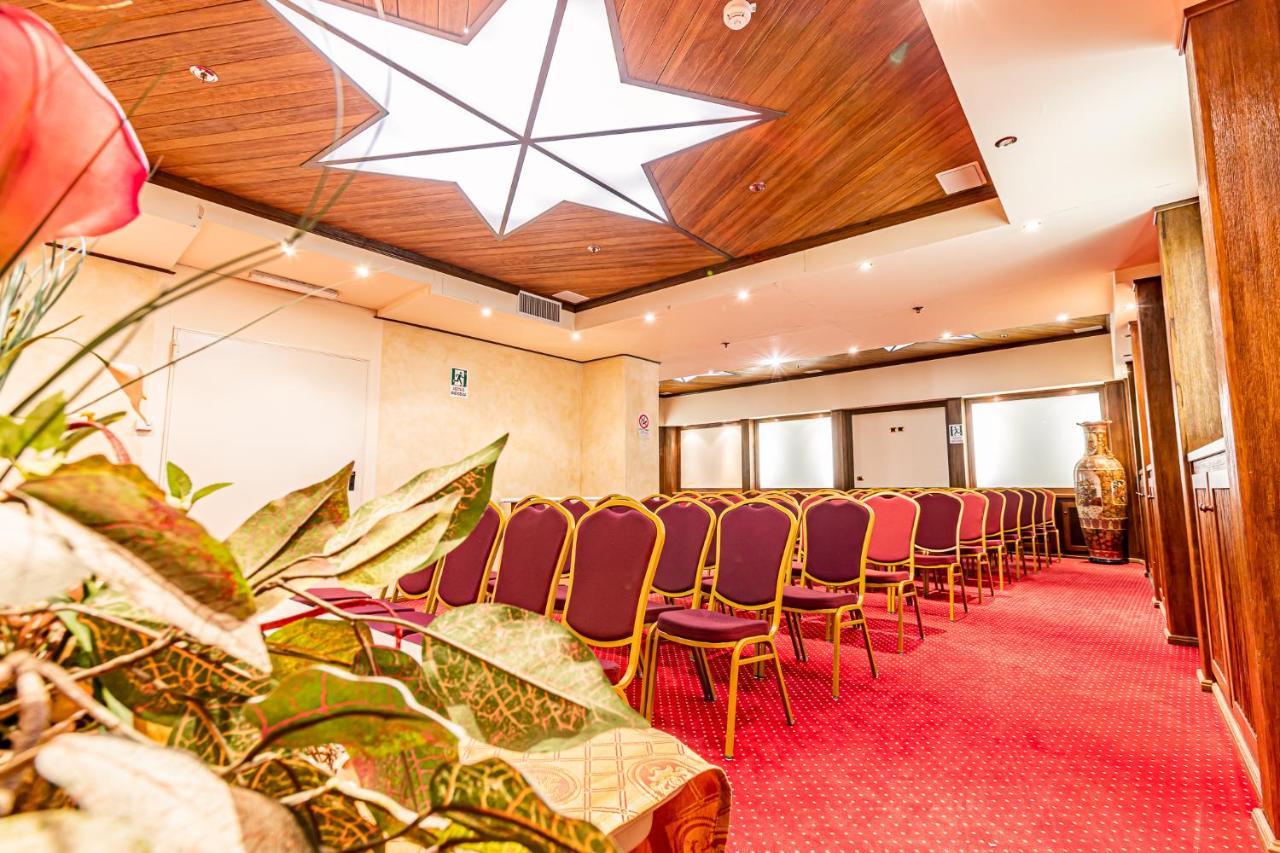 ססטריארה Hotel Cristallo מראה חיצוני תמונה